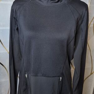 Athleta Black Performance Top